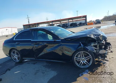 2018 Mercedes-Benz E 300 from USA, damaged, VIN WDDZF4JB5JA335463
